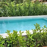 Pinetrees House With Swimming Pool * Golem (Tirana)